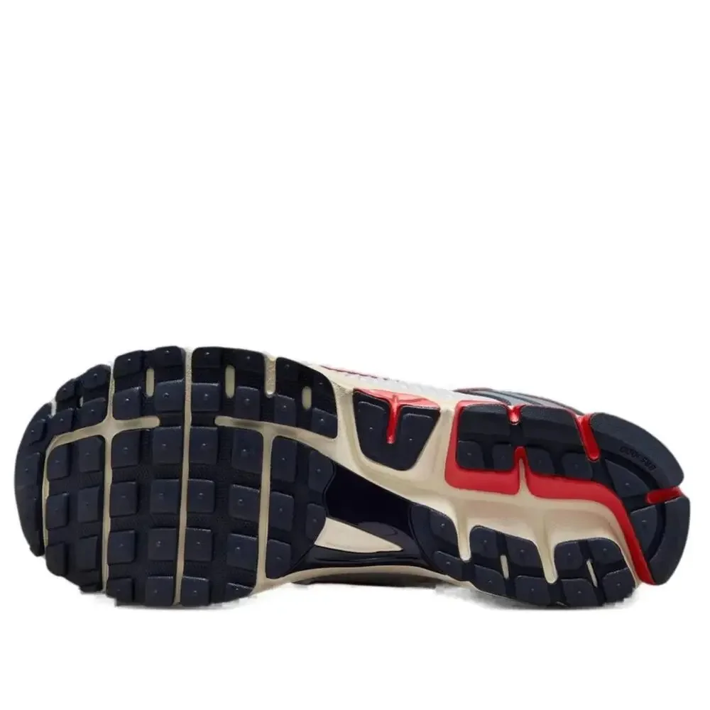 Nike Zoom Vomero 5 USA Photon Dust/Picante Red Men's / Size 13 / HJ3859-025